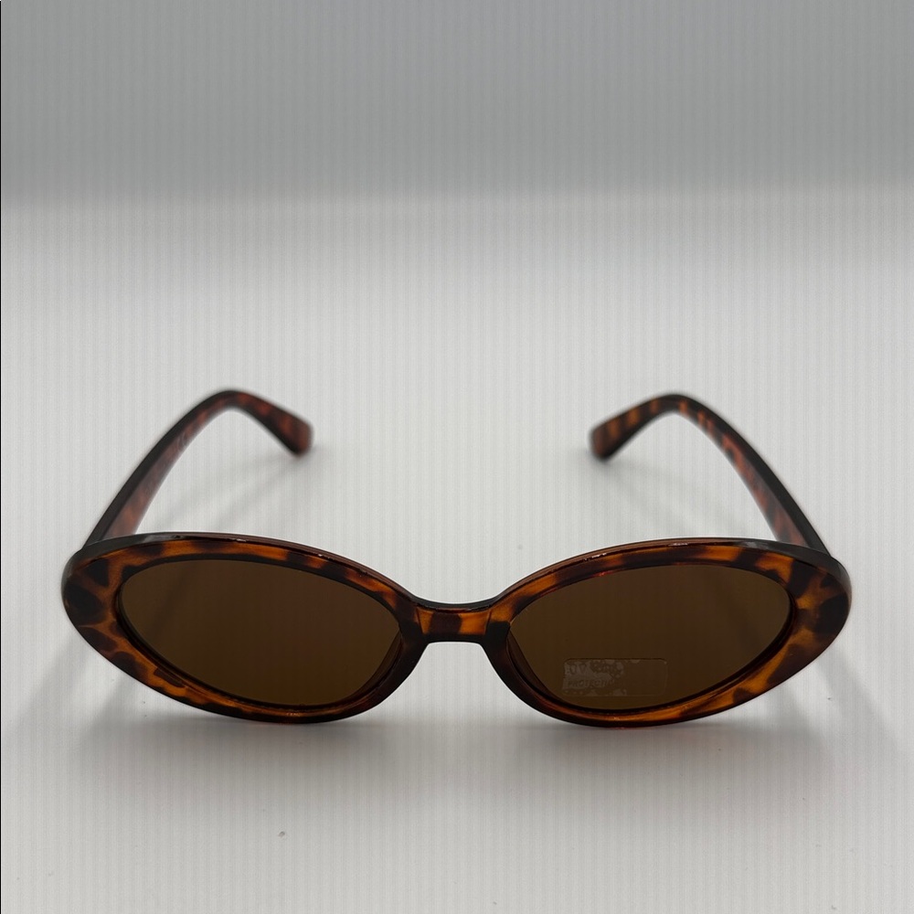 Tortoiseshell Oval Women’s Sunglasses - Brown Lenses